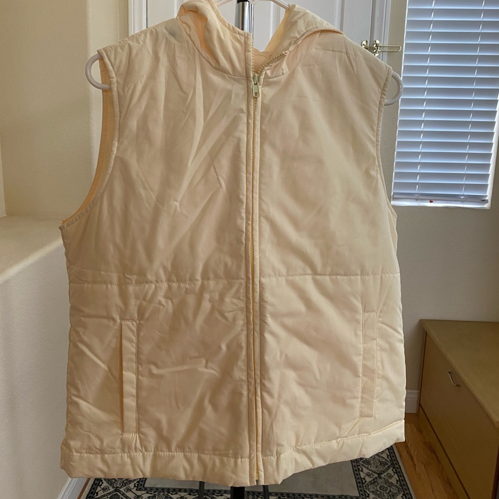 GAP vest with hood size medium